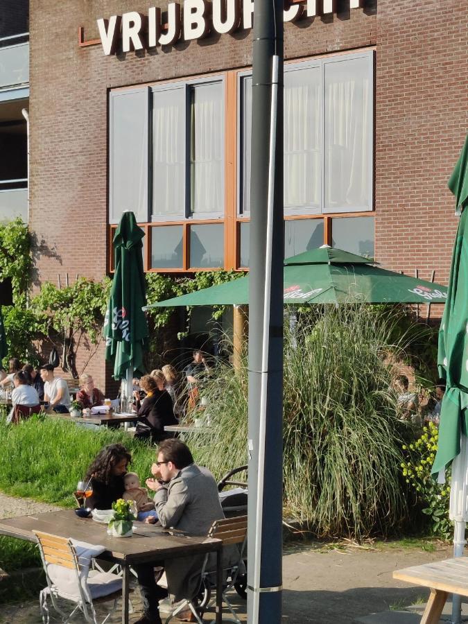 B&B House Of Straw Amsterdam Bagian luar foto