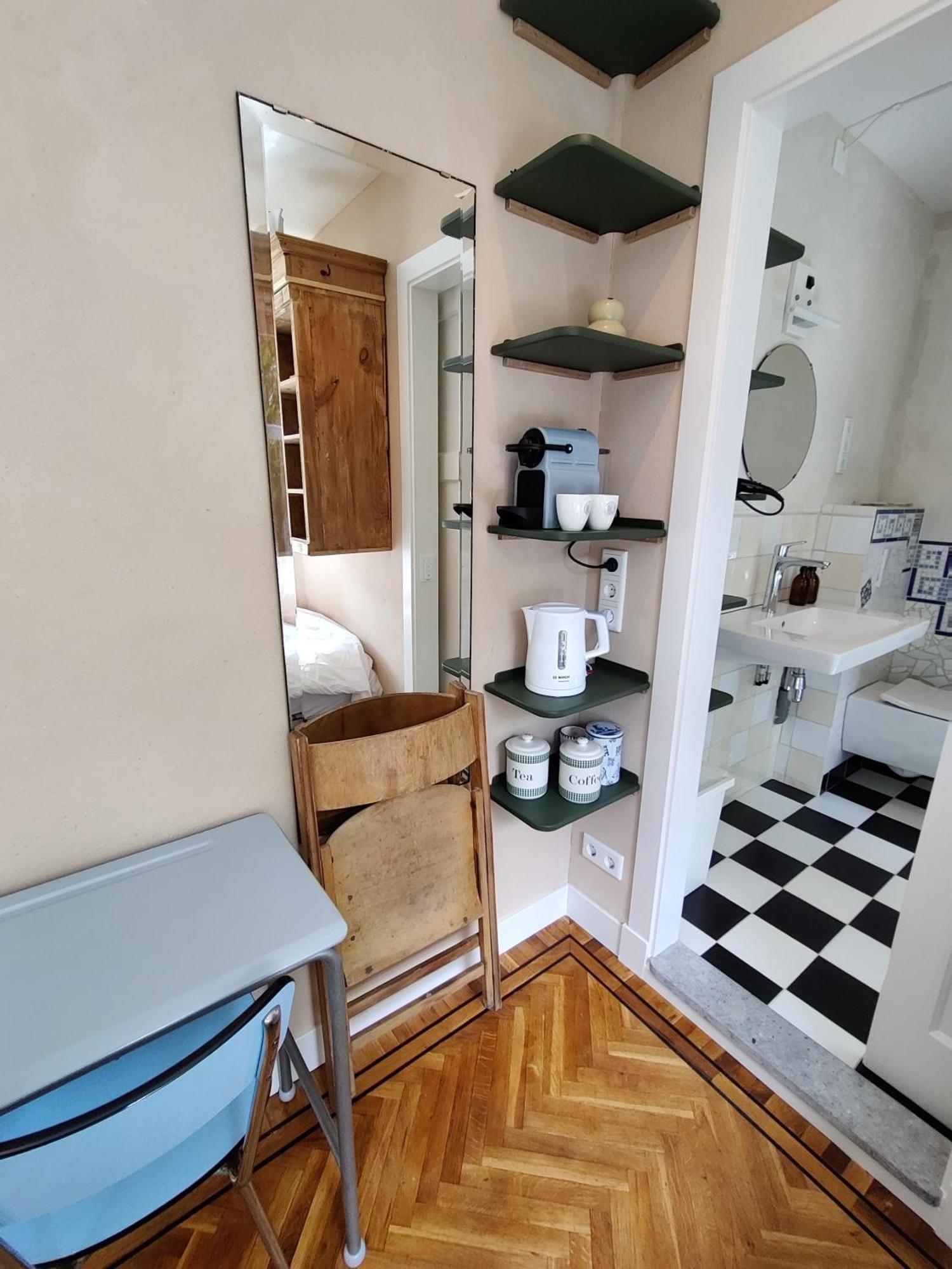 B&B House Of Straw Amsterdam Bagian luar foto