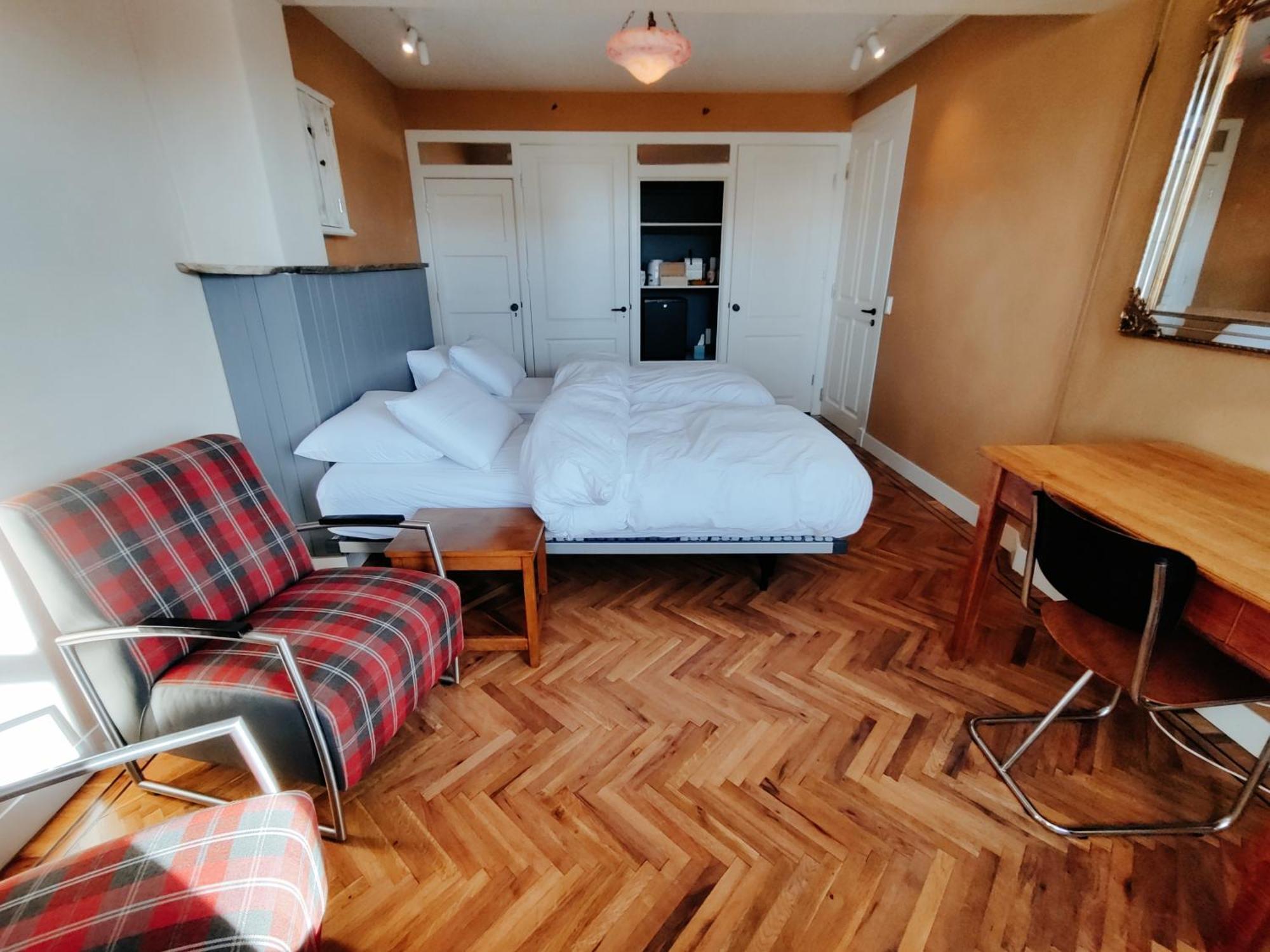 B&B House Of Straw Amsterdam Bagian luar foto
